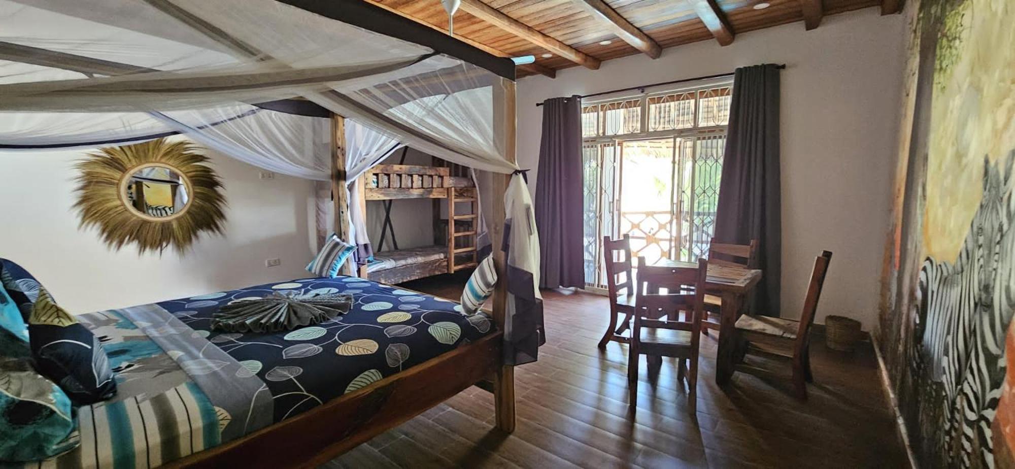 Waka Waka Bed & Breakfast Pwani Mchangani Exterior photo